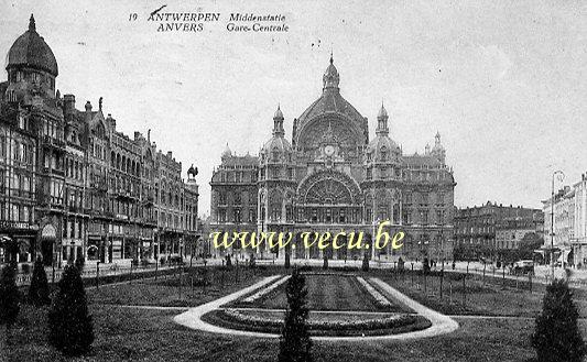 postkaart van Antwerpen Middenstatie