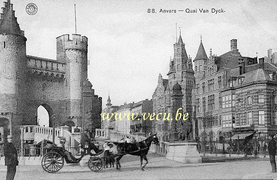 ancienne carte postale de Anvers Quai Van Dyck