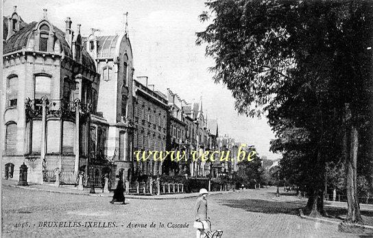 ancienne carte postale de Ixelles Avenue de la Cascade (avenue Charles de Gaulle)