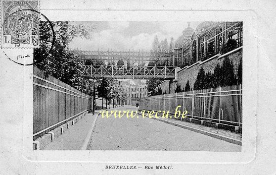 ancienne carte postale de Laeken Rue Médori
