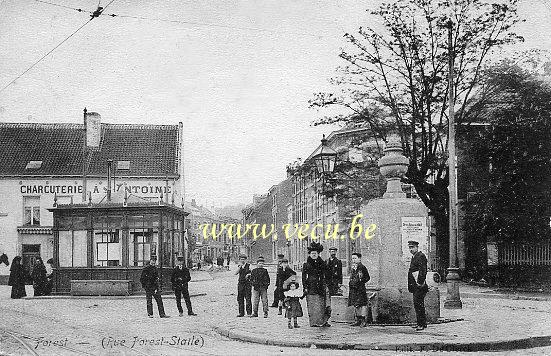 ancienne carte postale de Forest Place Saint-Denis