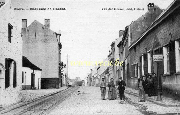 ancienne carte postale de Evere Chaussée de Haecht