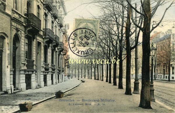 ancienne carte postale de Ixelles Boulevard militaire (actuellement boulevard général Jacques)