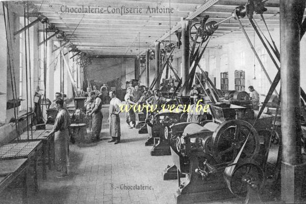 ancienne carte postale de Ixelles Chocolaterie-Confiserie Antoine  Ilot Prince Royal-Keyenveld-duBerger  Chocolaterie