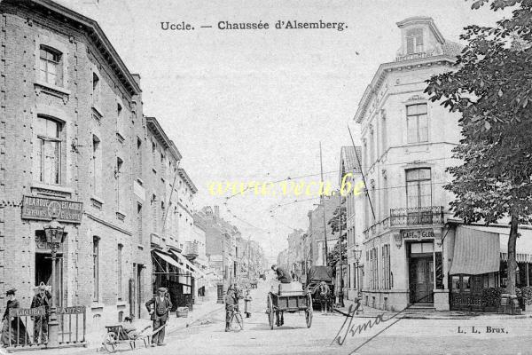 ancienne carte postale de Uccle Chaussée d'Alsemberg (Globe)