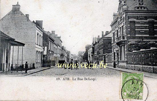ancienne carte postale de Ath La rue Defacqz