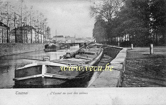 ancienne carte postale de Tournai L'Escaut au quai des salines