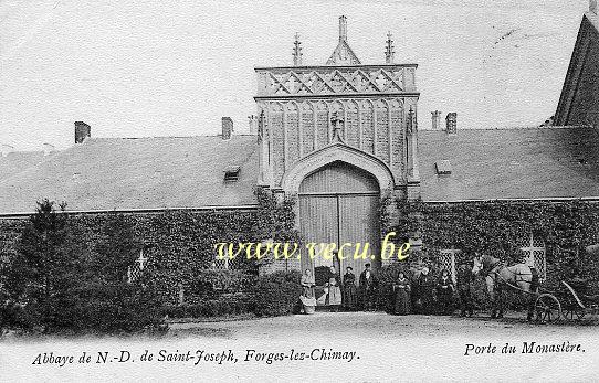 ancienne carte postale de Forges-lez-Chimay Abbaye de N-D. de Saint-Joseph, porte du Monastrère