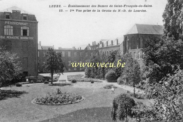 ancienne carte postale de Leuze-en-Hainaut Etablissement des Dames de Saint-François-de-Sales.  Vue prise de la grotte N-D de Lourdes
