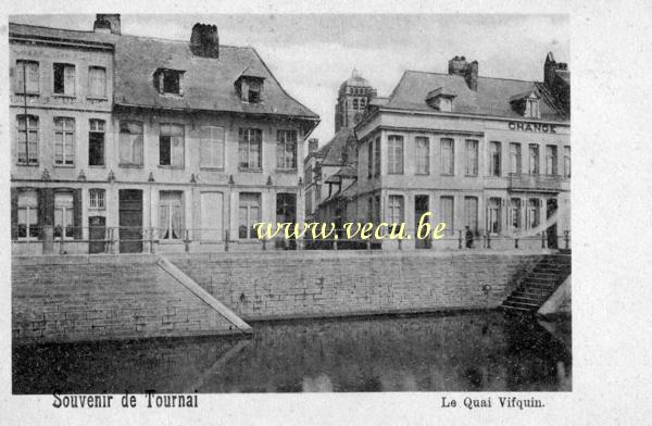 ancienne carte postale de Tournai Le quai Vifquin