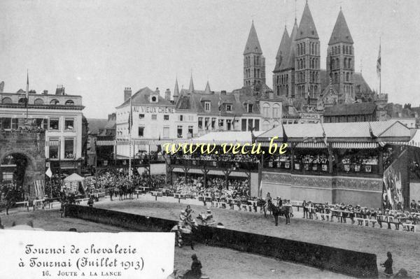 ancienne carte postale de Tournai Tournoi de chevalerie (juillet 1913) - Joute à la Lance