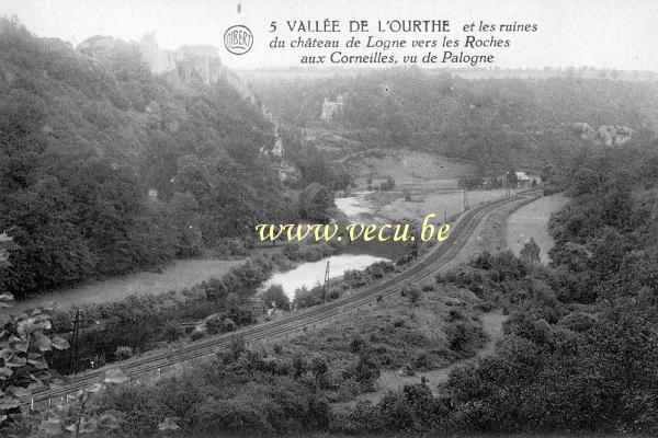 ancienne carte postale de Palogne Les ruines du château de Logne vers les roches aux corneilles, vu de Palogne