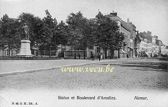 ancienne carte postale de Namur Statue et Boulevard d'Amalins (faute d'impression = Omalius)