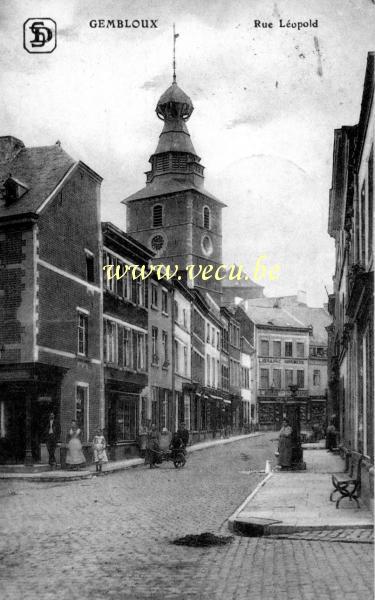 ancienne carte postale de Gembloux Rue Léopold