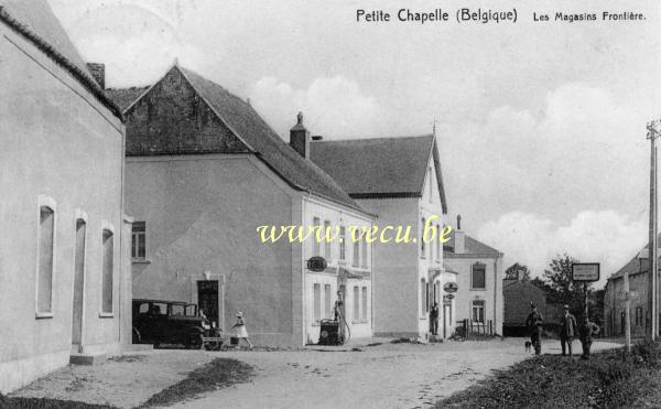 ancienne carte postale de Petite-Chapelle Les magasins Frontière