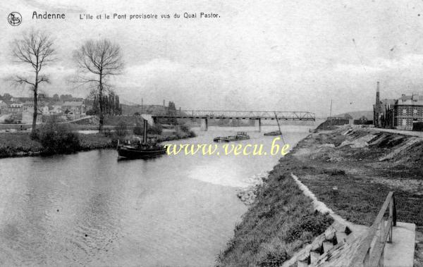 ancienne carte postale de Andenne L'île et le pont provisoire vus du quai Pastor