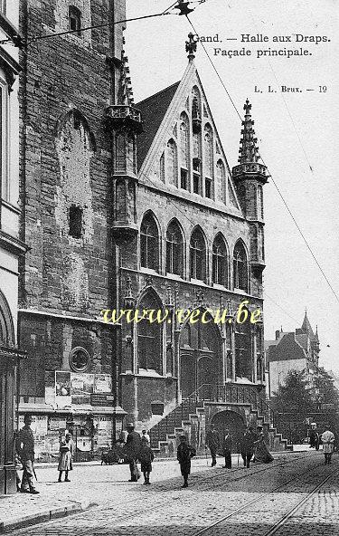 ancienne carte postale de Gand Halle aux Draps, façade principale