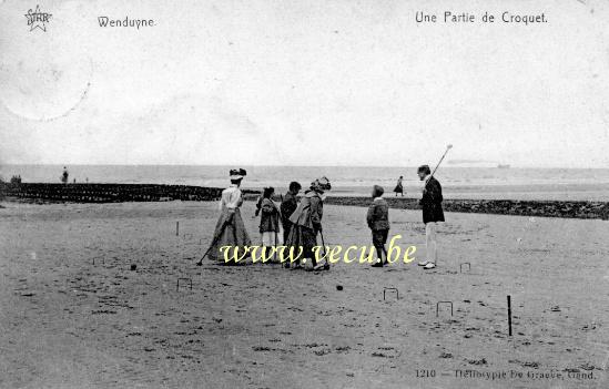 ancienne carte postale de Wenduyne Une partie de croquet