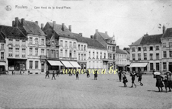 ancienne carte postale de Roulers Côté nord de la Grand'Place