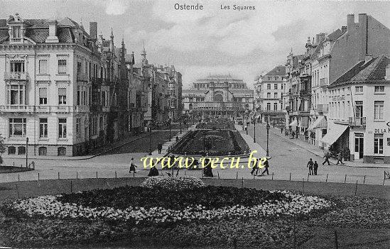 ancienne carte postale de Ostende Les Squares