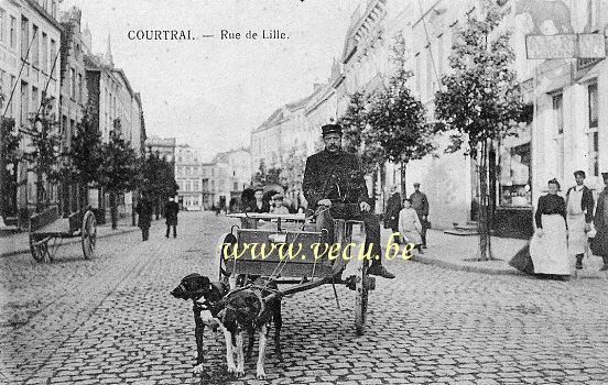 ancienne carte postale de Courtrai Rue de Lille