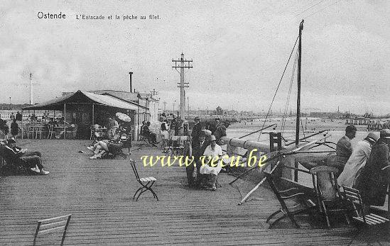 ancienne carte postale de Ostende L'Estacade et la pêche au filet