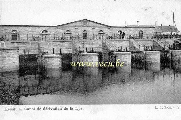 ancienne carte postale de Heyst Canal de dérivation de la Lys