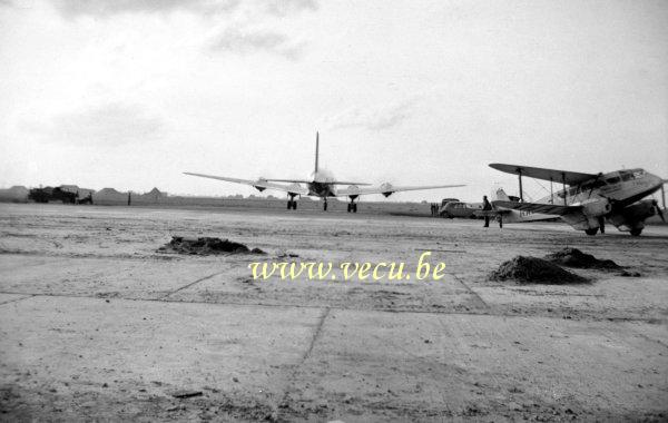photo ancienne  d'avions   Départ de Bruxelles le 21 novembre 1946