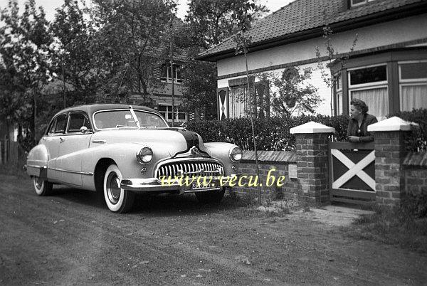 photo ancienne  de Buick  Buick roadmaster 1948