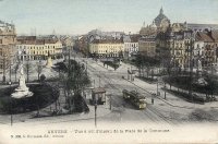 carte postale de Anvers Vue à vol d'oiseau de la place de la Commune
