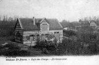 carte postale ancienne de Woluwe-St-Pierre Café des Etangs - La basse-cour.