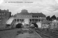 carte postale ancienne de Etterbeek Les deux gares