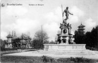 carte postale ancienne de Laeken Fontaine de Bologne