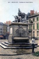 carte postale de Bruxelles Fontaine de Minerve au Grand Sablon