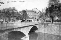 carte postale ancienne de Charleroi Le Pont Neuf