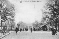 carte postale ancienne de Charleroi La Gare et la Passerelle