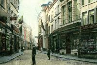 carte postale ancienne de Mons Rue de la Chaussée