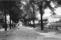 carte postale ancienne de Spa Promenade des Fontaines