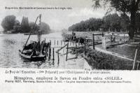 carte postale ancienne de Liège Le pont de l'exposition - Préparatif pour l'établissement du premier caisson