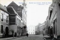 carte postale ancienne de Hasselt Marché aux avoines. Palais de Justice