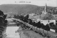 carte postale ancienne de Laroche Les quais