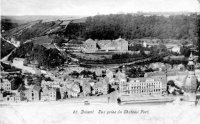 carte postale ancienne de Dinant Vue prise du château-fort.