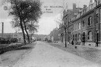carte postale ancienne de Beauraing Route de Dinant