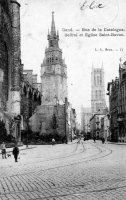 carte postale ancienne de Gand Rue de la Catalogne. Beffroi et Eglise Saint-Bavon.