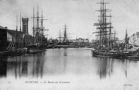 carte postale ancienne de Ostende Le Bassin du Commerce
