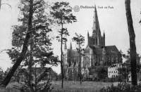 carte postale ancienne de Dadizele L'église vue du parc