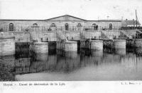 carte postale ancienne de Heyst Canal de dérivation de la Lys