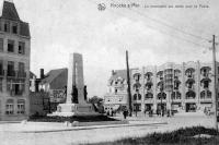carte postale ancienne de Knokke Le monument aux morts pour la patrie