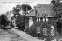 carte postale ancienne de Knokke Avenue Charles-Auguste - Villa Les Tourelles