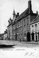 carte postale ancienne de Nieuport L'Hôtel de ville